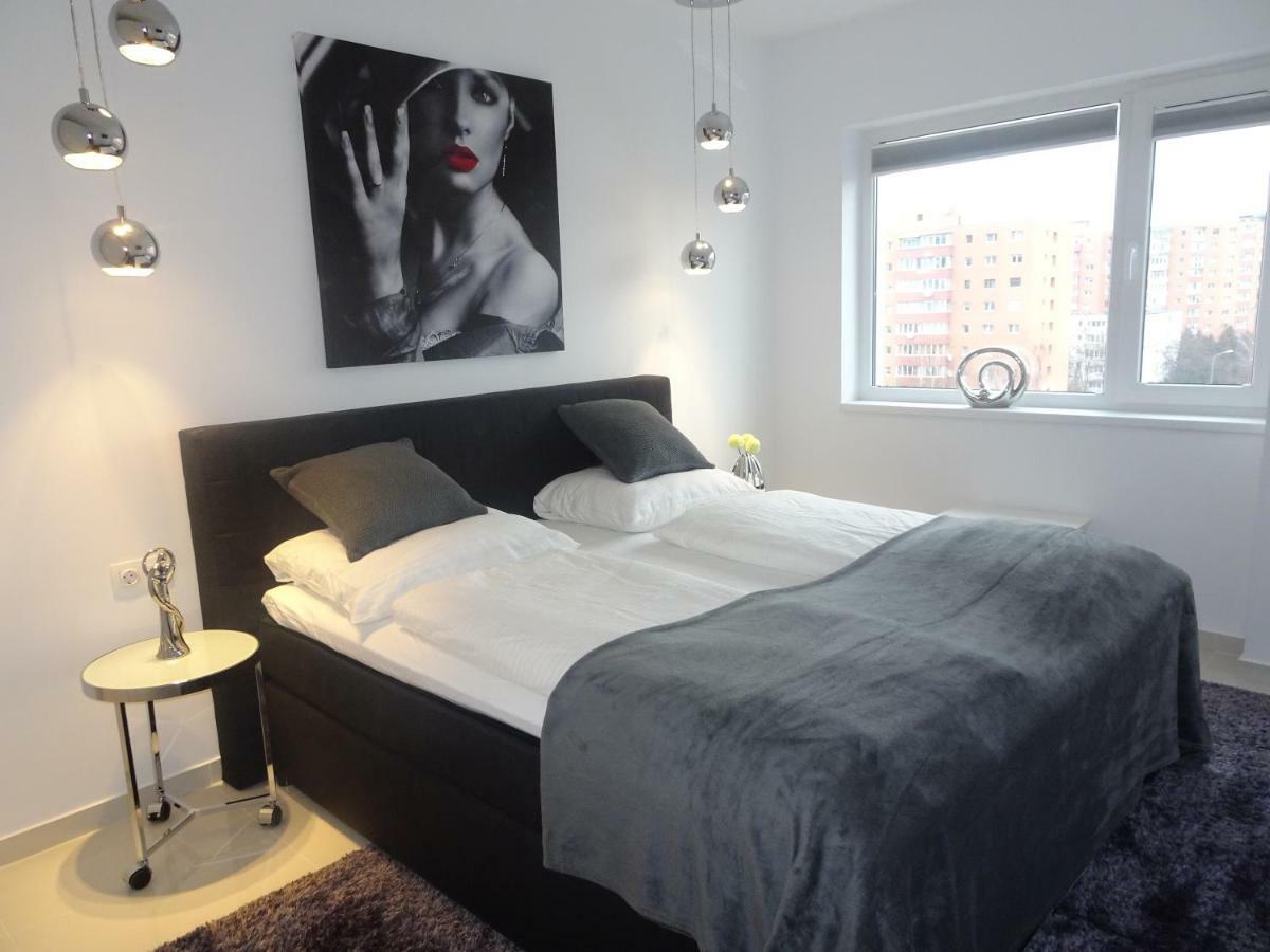Apartament Francesca Lägenhet Braşov Exteriör bild