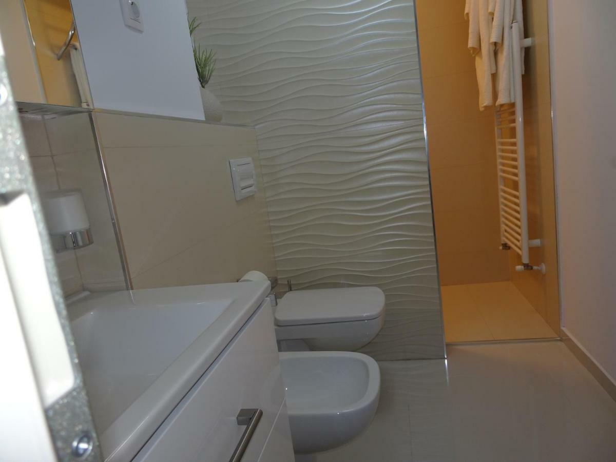 Apartament Francesca Lägenhet Braşov Exteriör bild