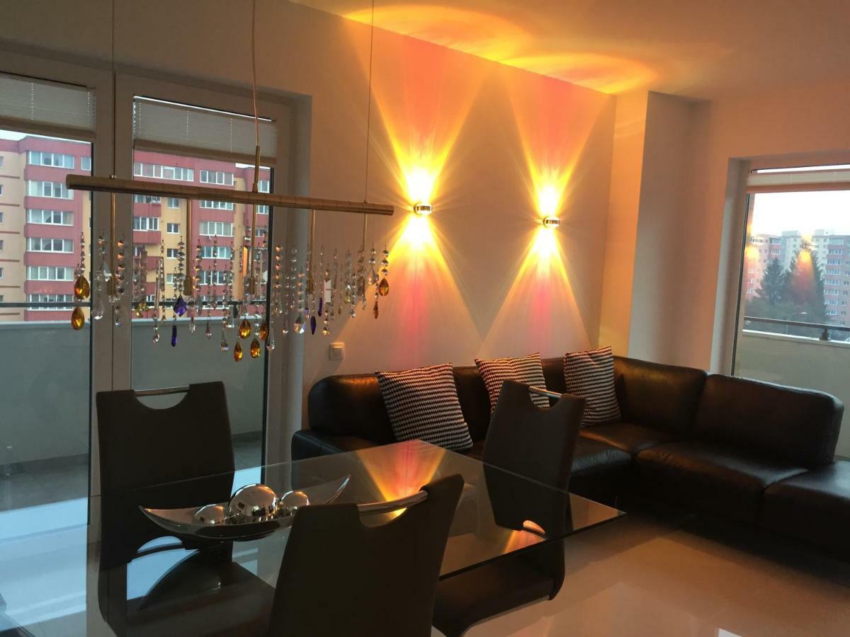 Apartament Francesca Lägenhet Braşov Exteriör bild